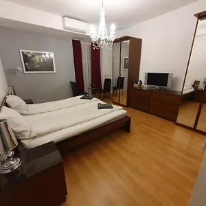 Brixton & Budapesta
