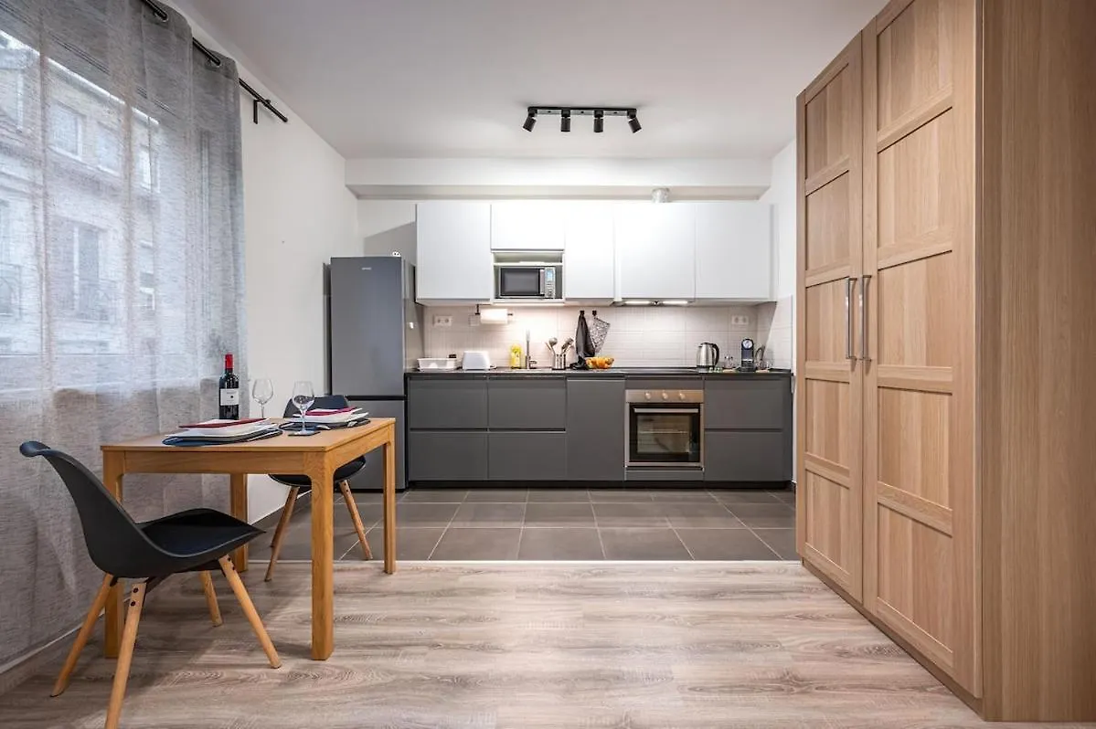 Tol26 Chic Studio Apt In New Building Budapeşte Daire