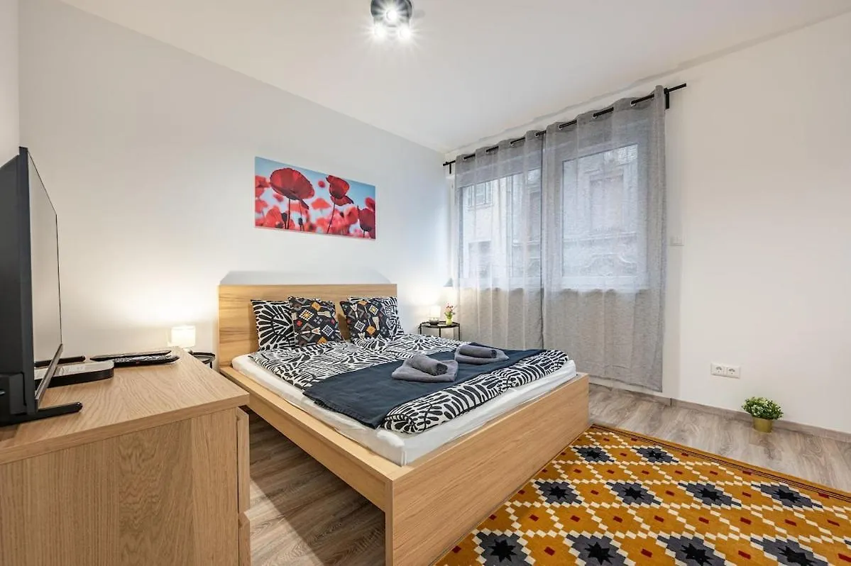 Tol26 Chic Studio Apt In New Building Budapeşte